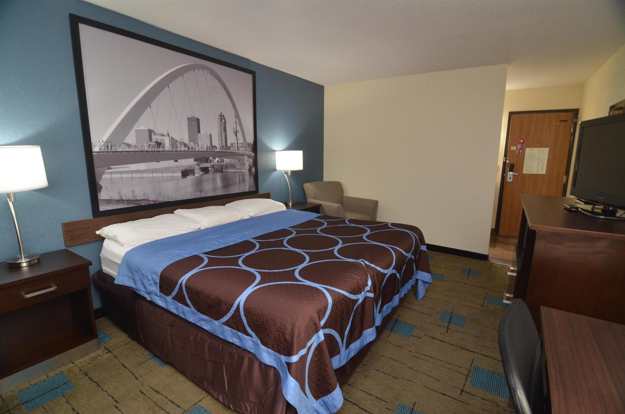 Super 8 By Wyndham Urbandale/Des Moines Area Motell Exteriör bild