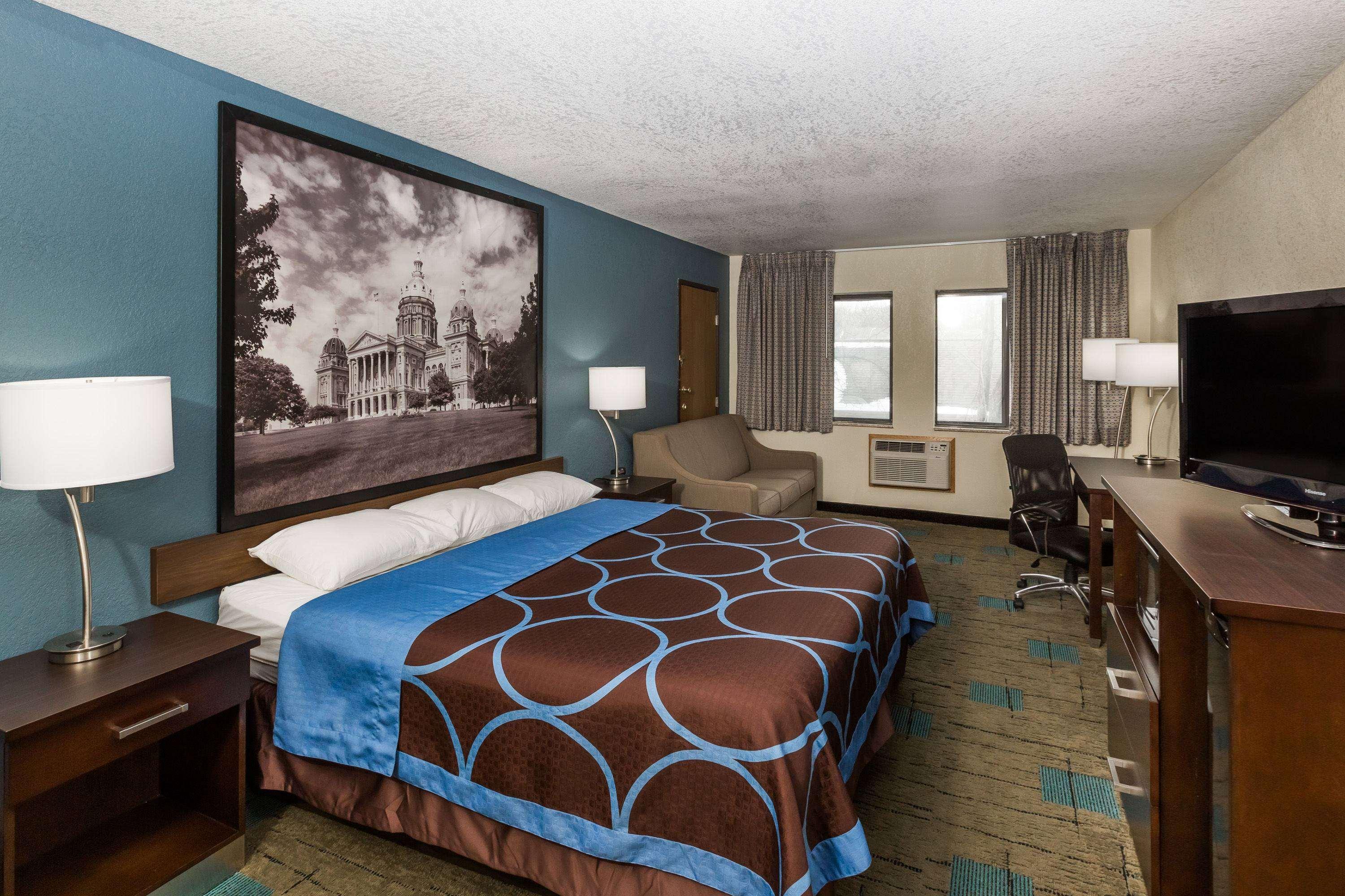 Super 8 By Wyndham Urbandale/Des Moines Area Motell Exteriör bild